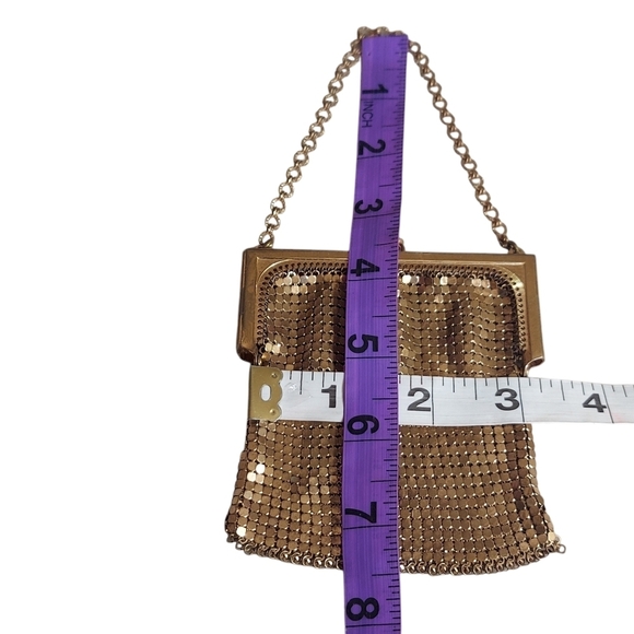 Vintage Gold Mesh Small Kiss Lock Bag - Picture 10 of 11